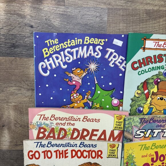 Vintage Berenstain Bears Book LOT 16 Children's Softcover Books + Activity Book - Picture 6 of 11